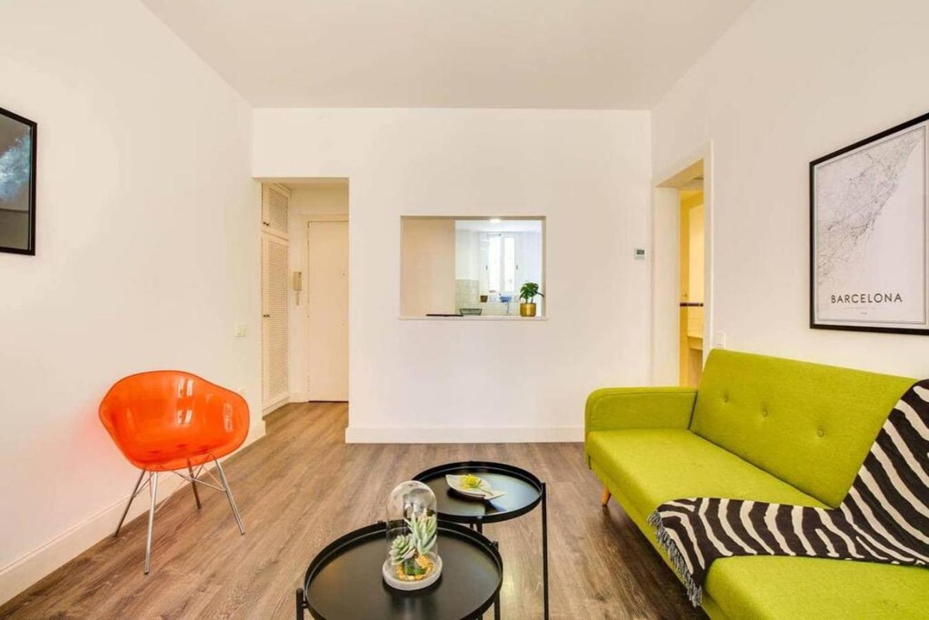 Апартаменти Colorful With Cozy Terrace In Gracia Барселона Екстер'єр фото